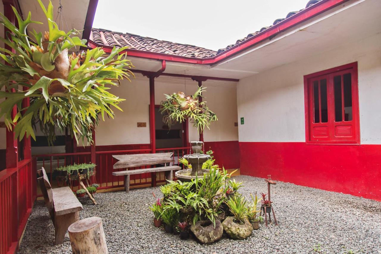 Lodge Paraiso Verde La Linda エクステリア 写真