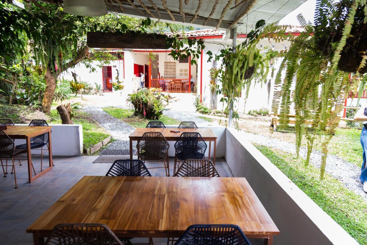 Lodge Paraiso Verde La Linda エクステリア 写真