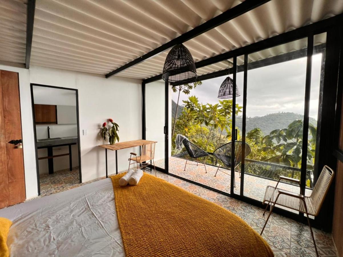 Lodge Paraiso Verde La Linda エクステリア 写真