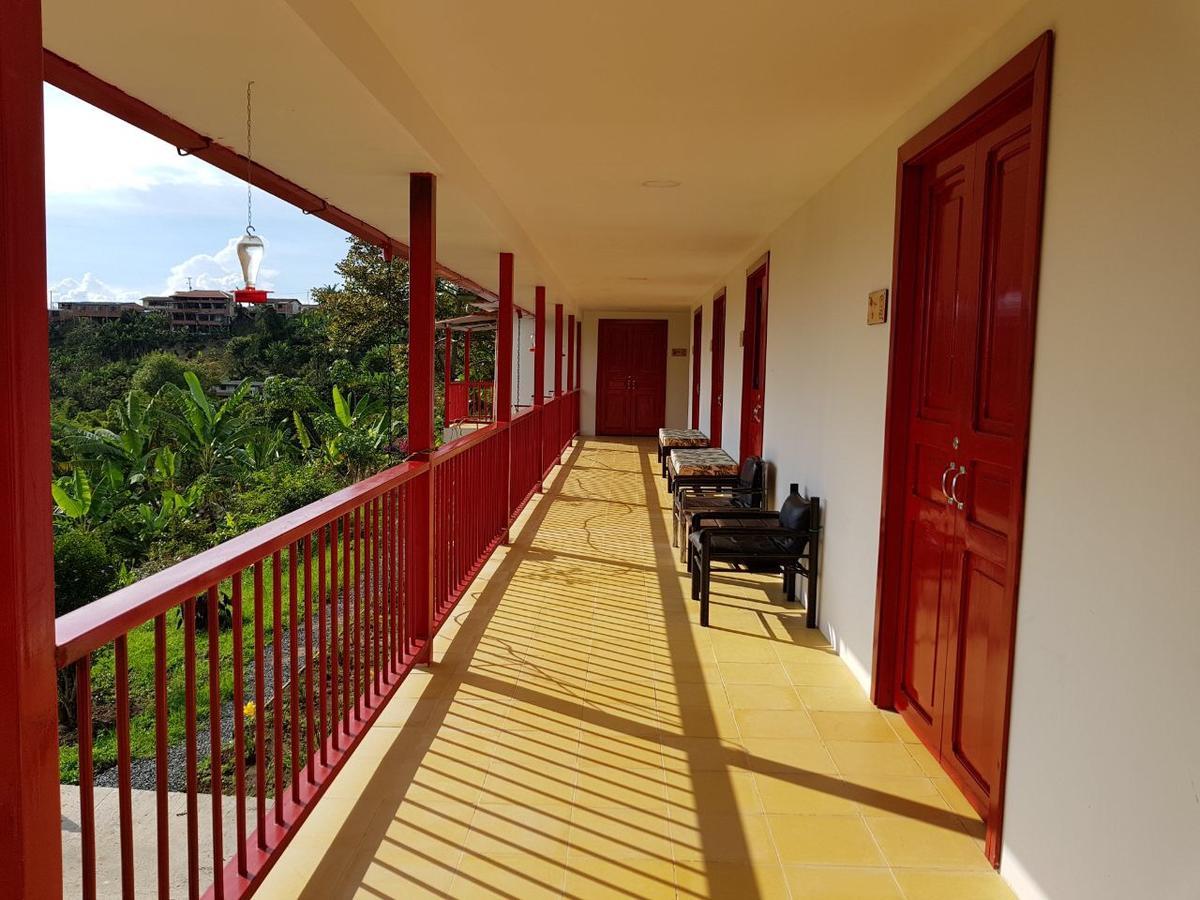 Lodge Paraiso Verde La Linda エクステリア 写真