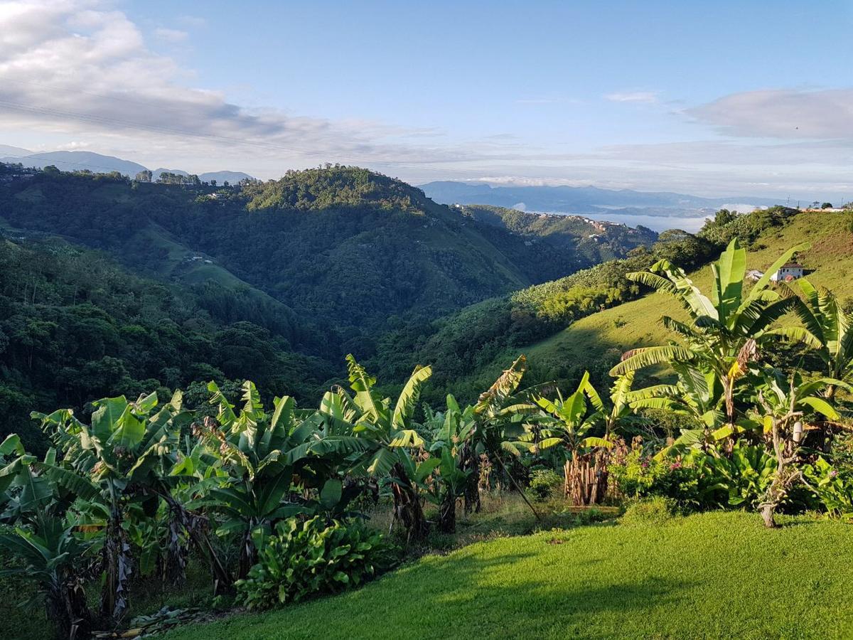 Lodge Paraiso Verde La Linda エクステリア 写真