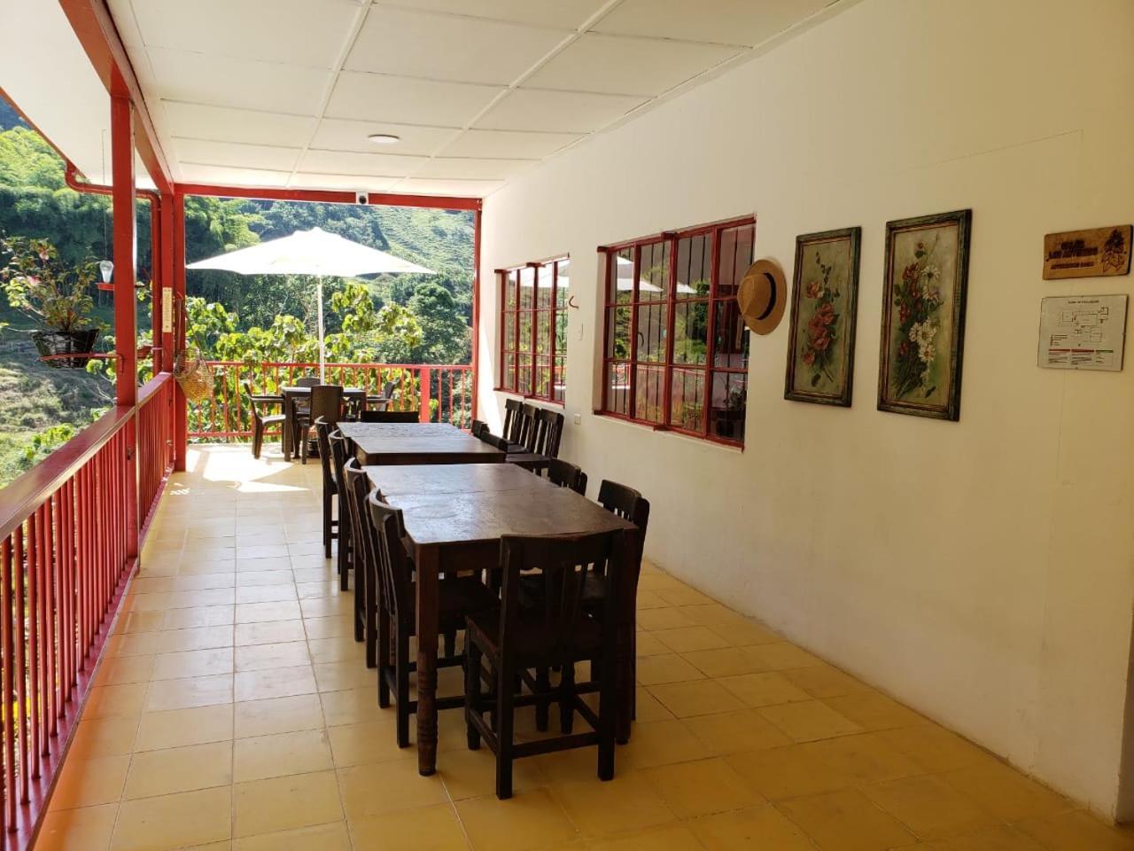 Lodge Paraiso Verde La Linda エクステリア 写真