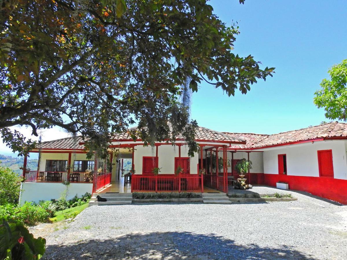 Lodge Paraiso Verde La Linda エクステリア 写真